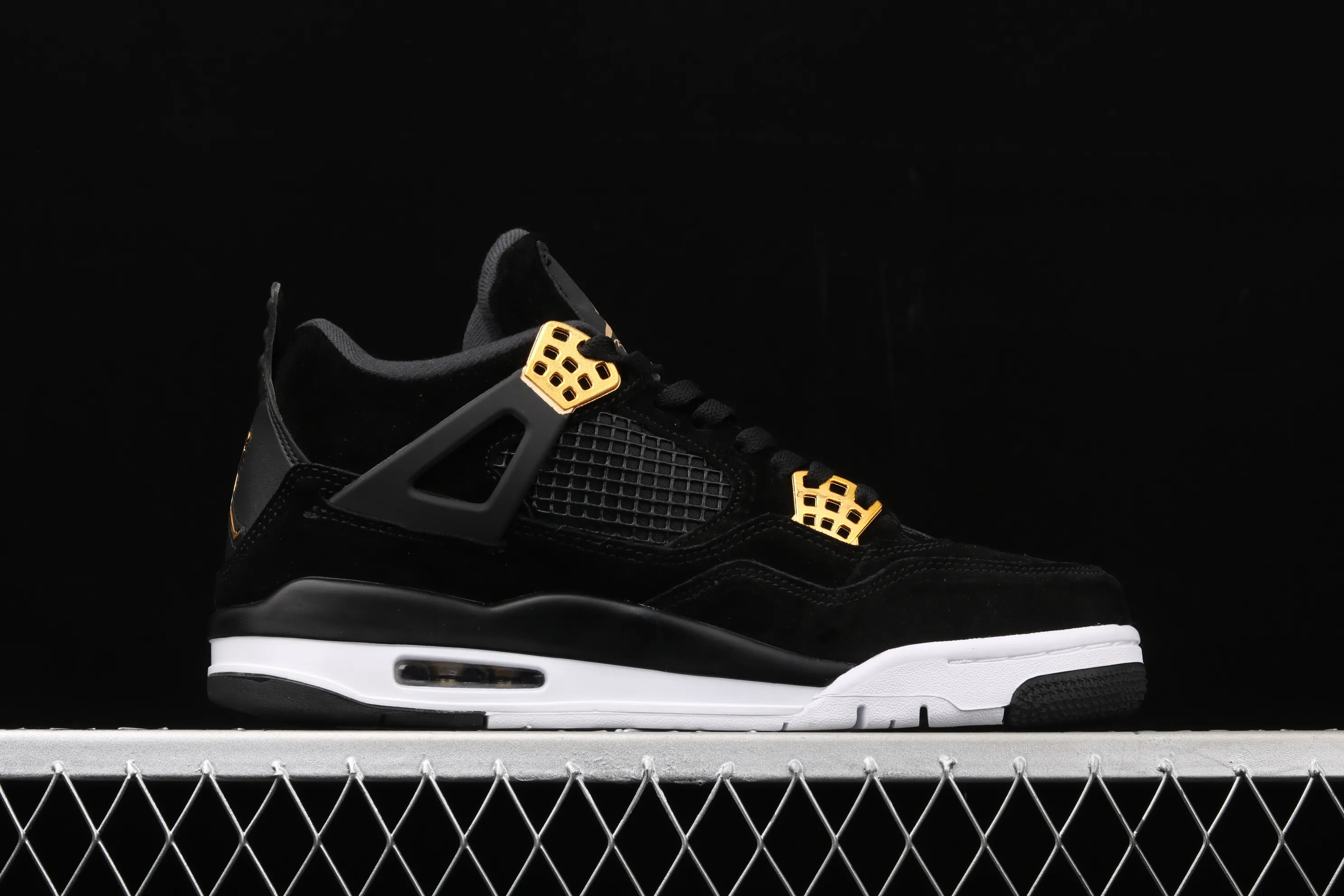 All categories Air Jordan Jordan series basketball shoes Air Jordan 4 G version Air Jordan 4 Retro AJ4 Joe 4 black gold suede basketball shoes 308497-032